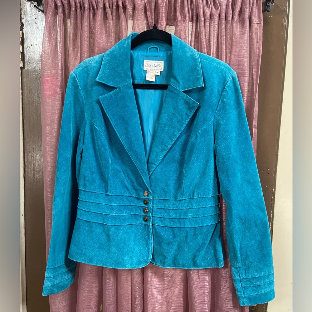 Stunning Vintage 90’s Teal Leather Blazer